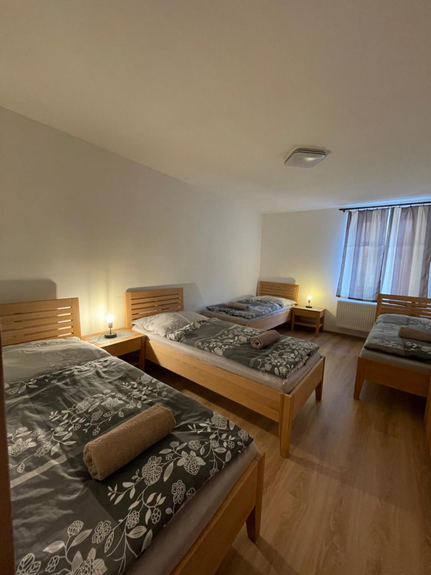 Apartman Kamenak 温珀克 外观 照片